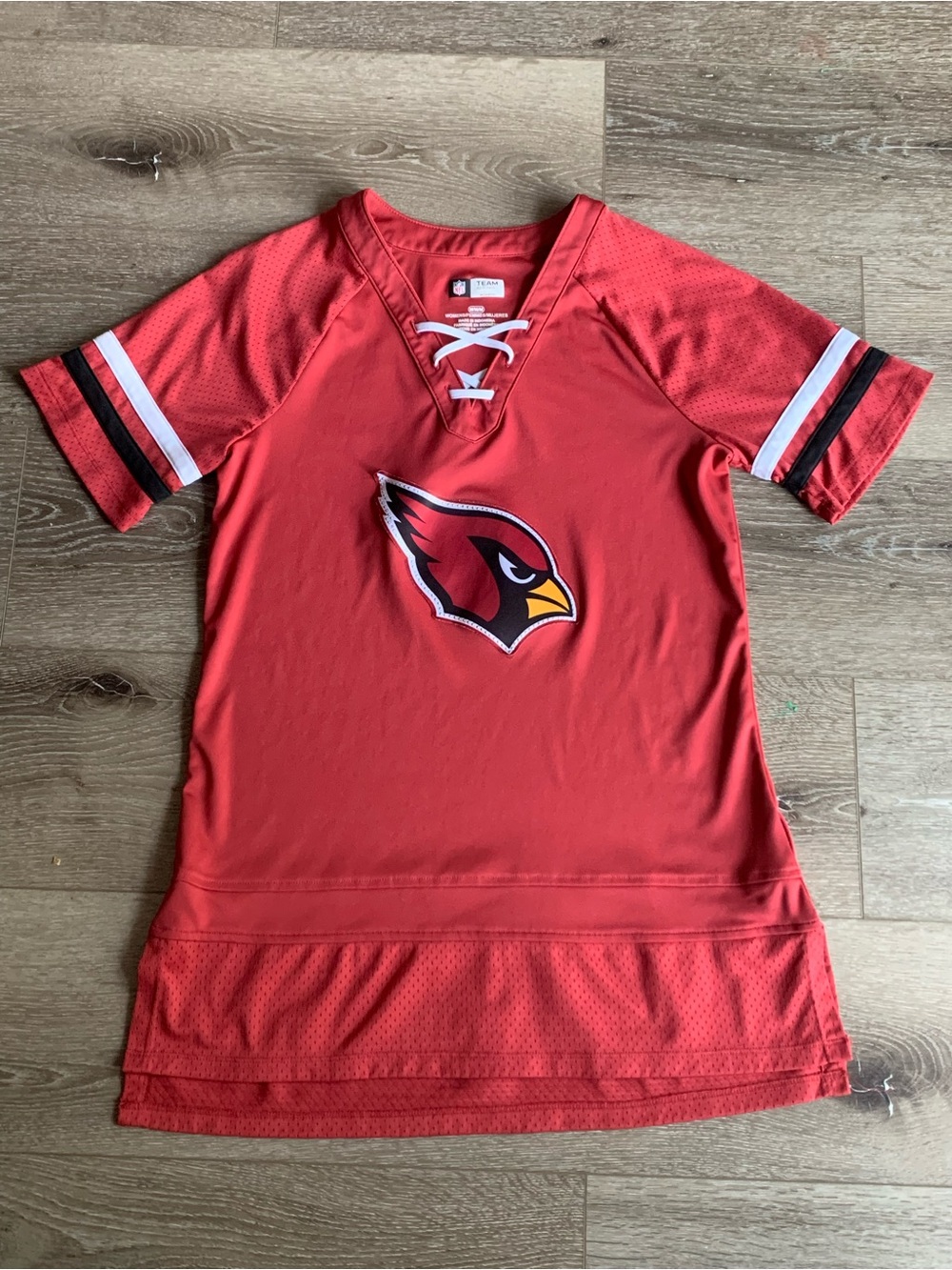 NFL TEAM APPAREL CARDINAL JERSEY WOMENS SIZE M RED LACE UP RAGLAN SLEEVE SHIRT